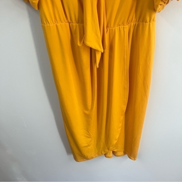 *NEW* Eloquii Tie Front Tulip Hem Dress - Picture 4 of 12